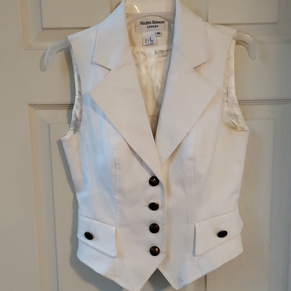 White fitted button down vest with silk lining